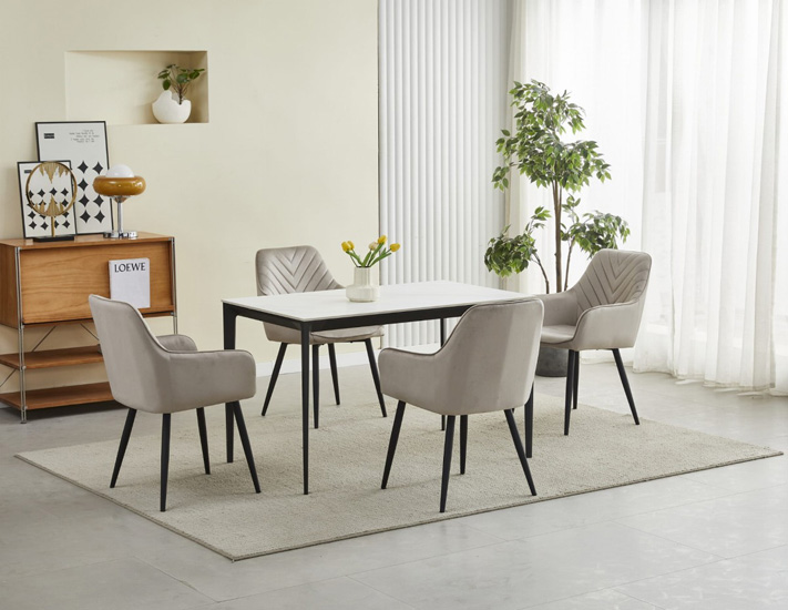 Nowoczesne krzesło welurowe kremowe burdino