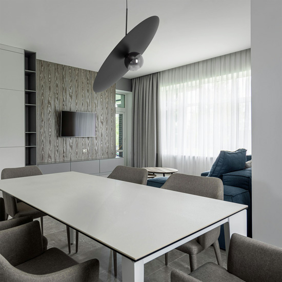 Wisząca nowoczesna lampa loftowa z obrotowym kloszem J040-Elenka