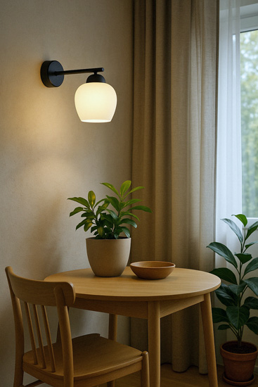 Klasyczny kinkiet ścienny z białym szklanym kloszem J052-Amla