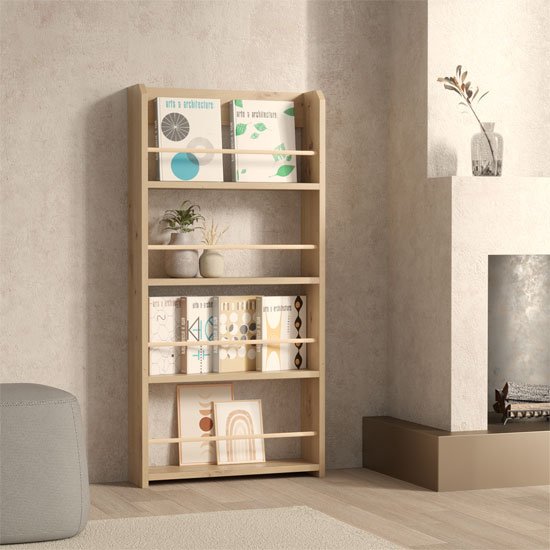 Prezentacja regału na książki Casima