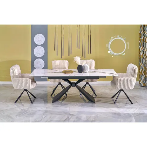 Wizualizacja wnętrza z krzesłami Glovra