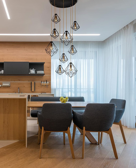 Długa lampa wisząca J104-LAtimo