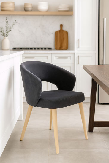 Drewniane krzesło do jadalni