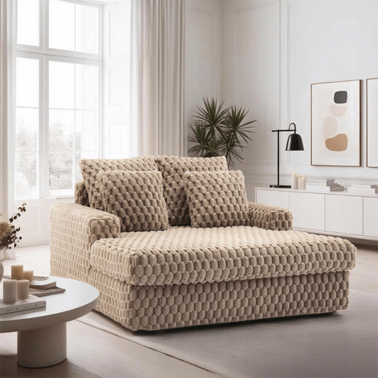 minimalistyczny brazowy fotel
