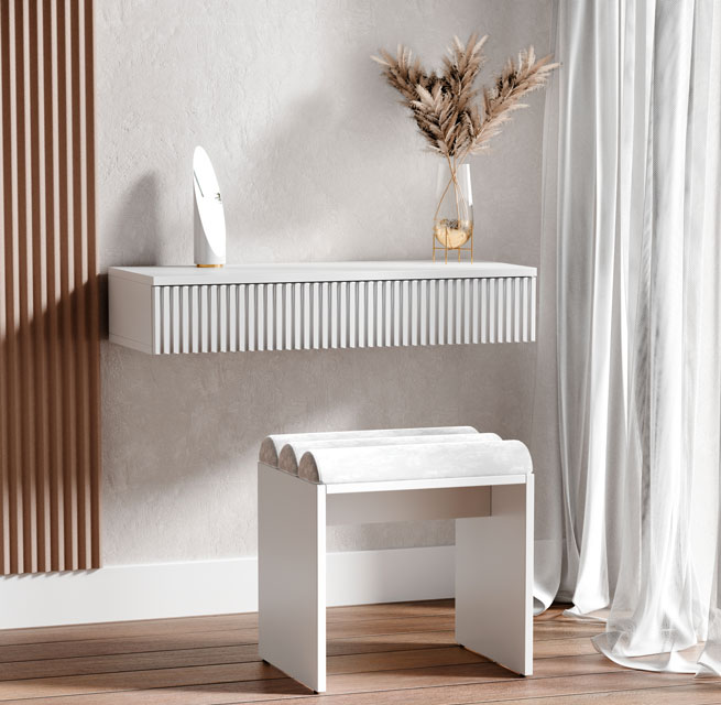 Sypialnia z białym taboretem welurowym Ardium