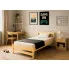 Sypialnia z wykorzystaniem drewnianego łóżka Edur 3X