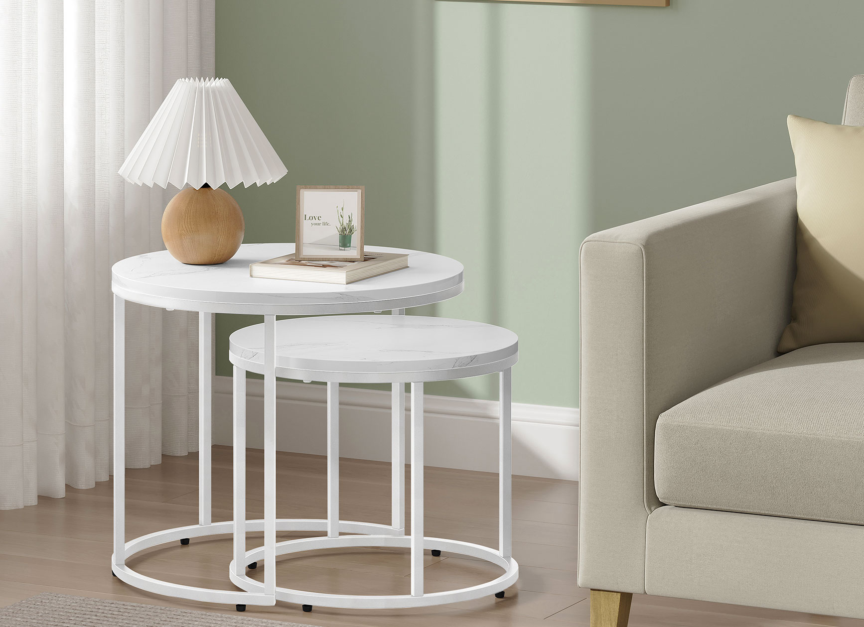 Salon z wykorzystaniem kompletu 2 stolików kawowych Philos 5X marmur