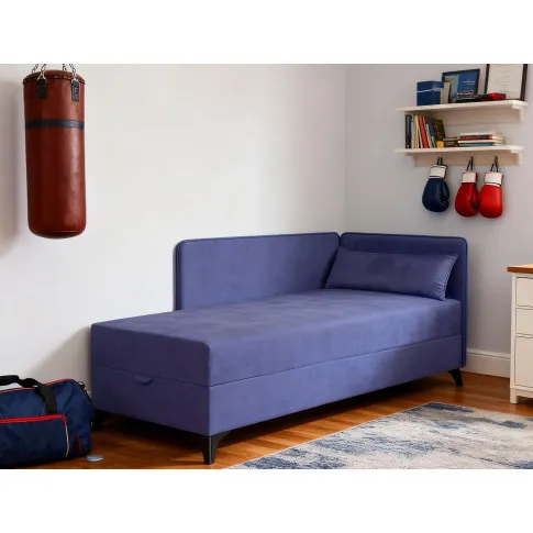 Przykładowa aranżacja z wykorzystaniem niebieskoszarego tapczanu Finito