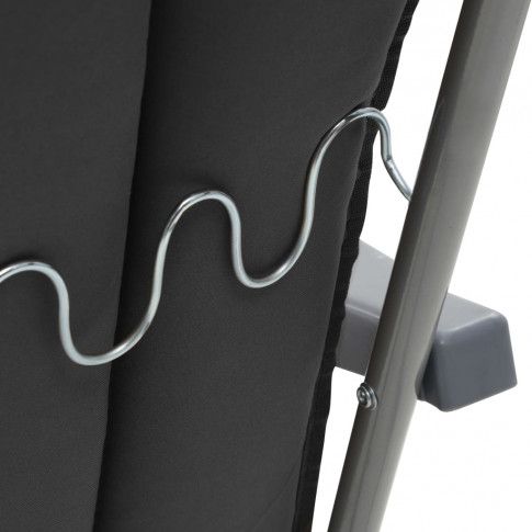 Metalowa konstrukcja szarego krzesła ogrodowego Noel