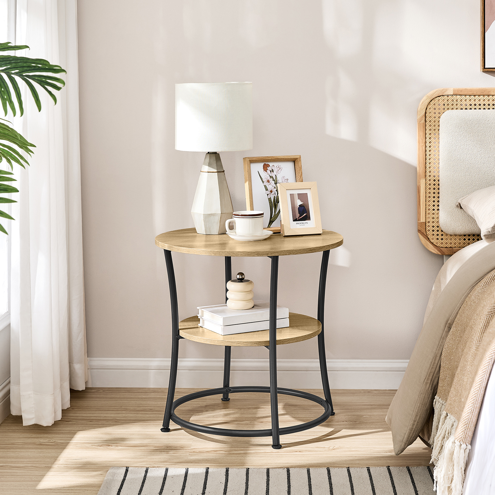 Aranżacja wnętrza ze stolikiem