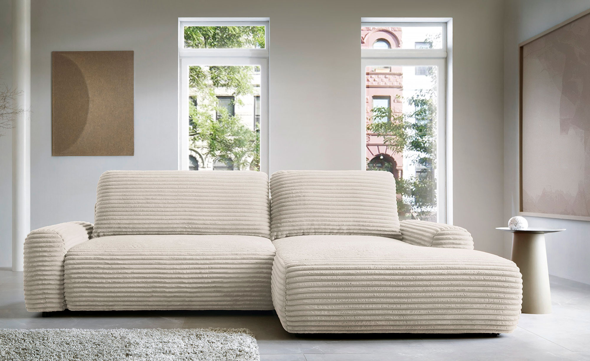 Aranżacja z wykorzystaniem sztruksowego kremowego narożnika Obelis