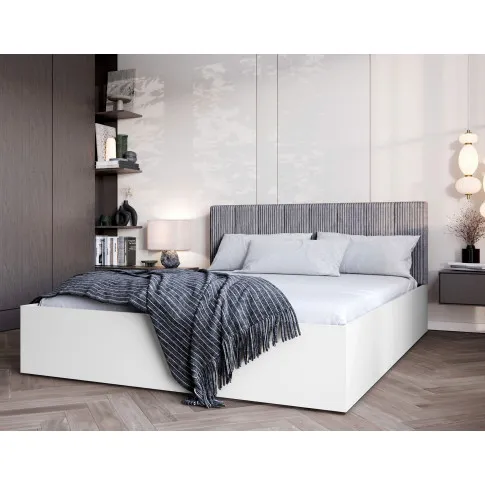 Sypialnia z białym dwuosobowym łóżkiem Ermini 4X