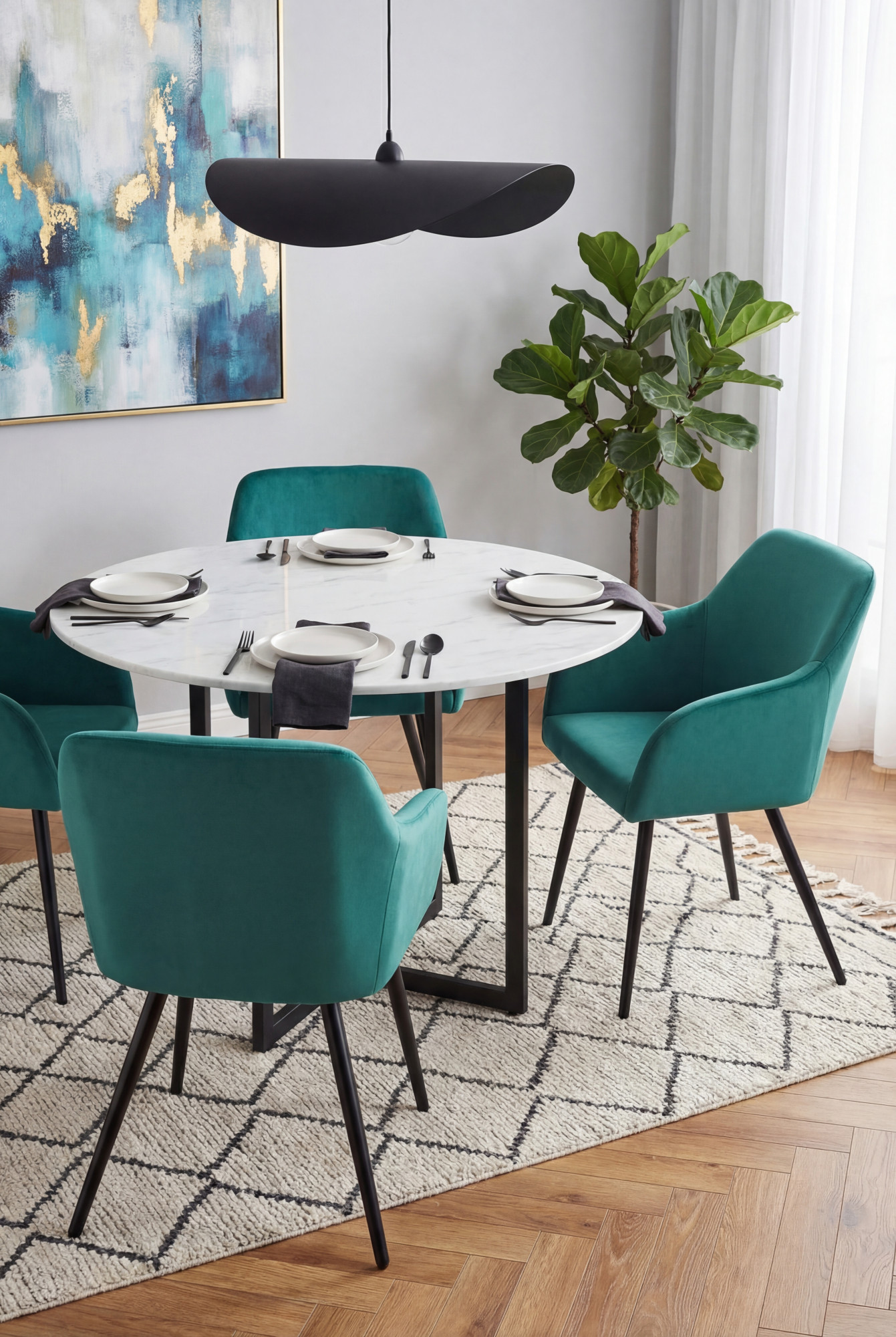 Aranżacja jadalni z zielonymi krzesłami Terviso 2X