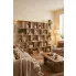 Wnętrze z nowoczesną biblioteczką Mazioni artisan