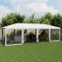 Ogrodowa aranżacja z białym namiotem Usari