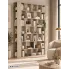 Kaszmirowa biblioteczka Naseri w salonie
