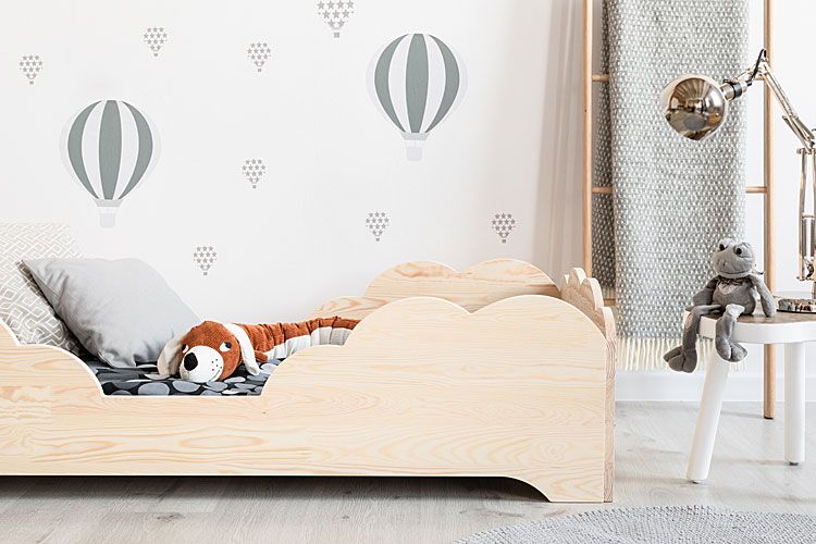 Klasyczne drewniane łóżko dziecięce Lexin 11X