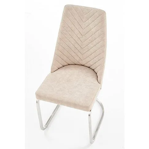 Zdjęcie beżowe krzesło pikowane do salonu Essa | Edinos.pl