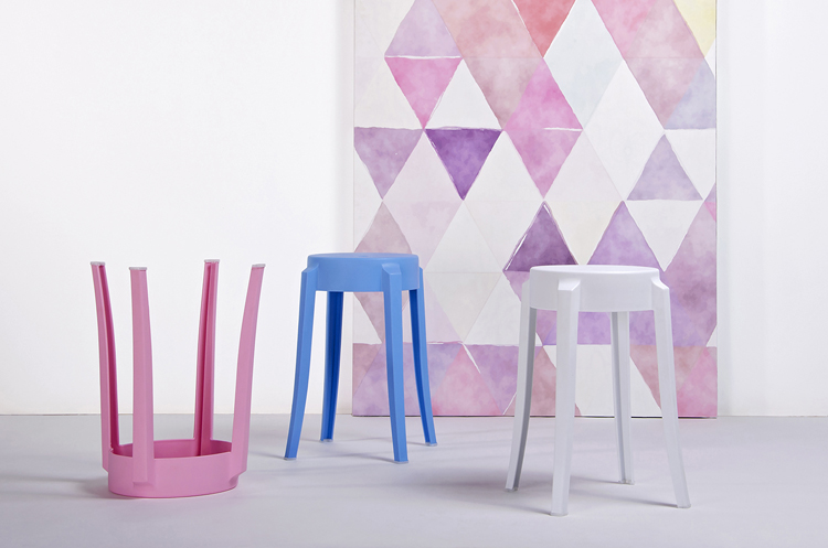 Produkt Minimalistyczny okrągły taboret Lionax - niebieski