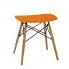 Zdjęcie produktu Drewniany taboret do jadalni Ekro - pomarańczowy.