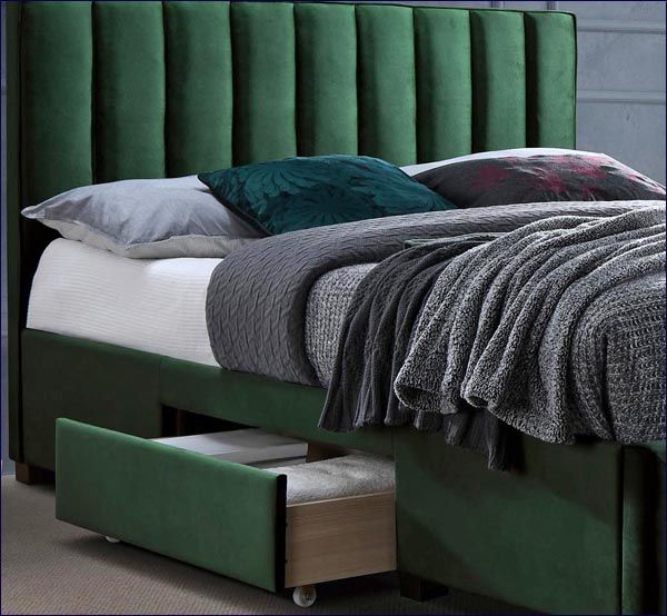 Pikowane łóżko Merina zielone