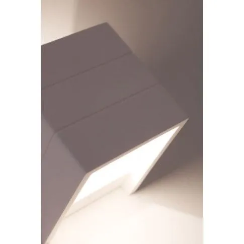 Szczegółowe zdjęcie nr 4 produktu Minimalistyczny kinkiet E075-Lamia