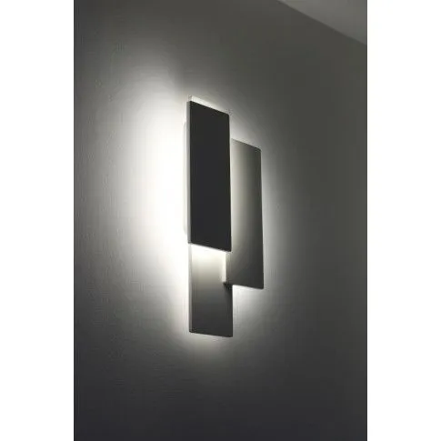 Szczegółowe zdjęcie nr 4 produktu Modernistyczny kinkiet E081-Fendo