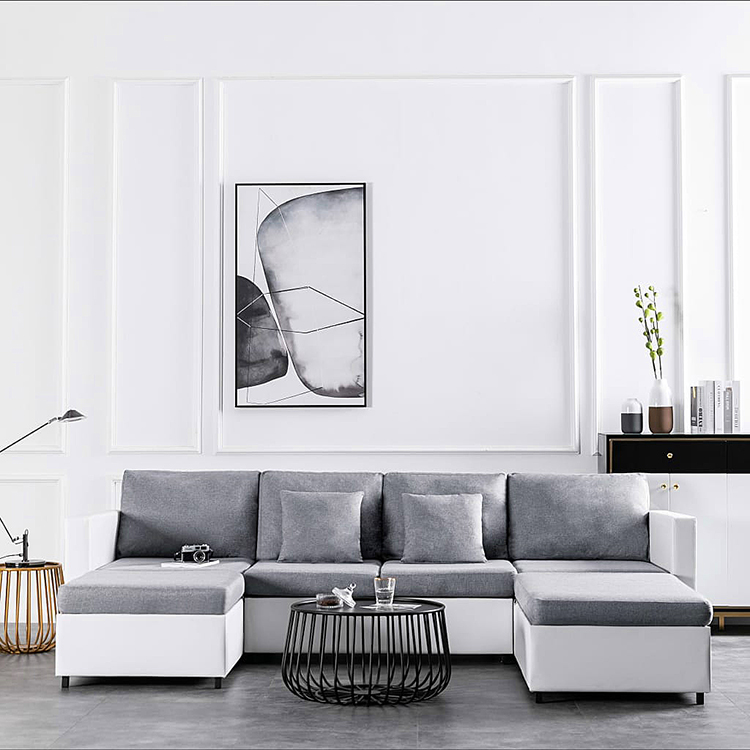 Biała sofa z jasnoszarymi poduszkami Amira 4Q