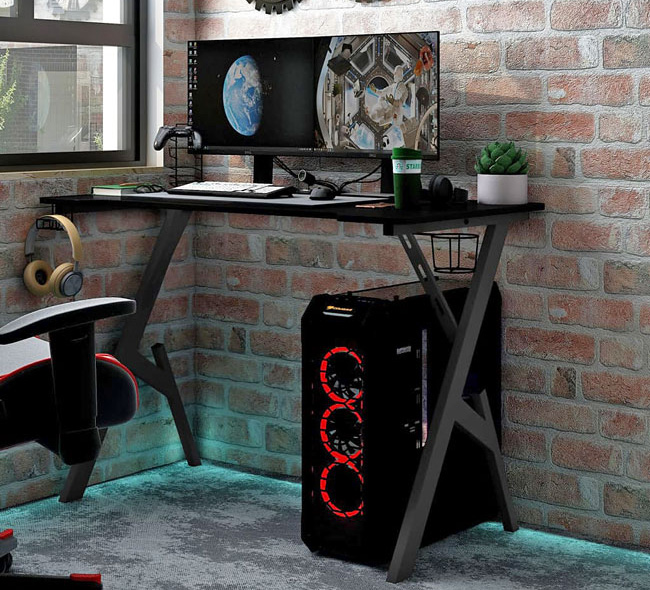 Fotel gamingowy w kolorze czarnym 