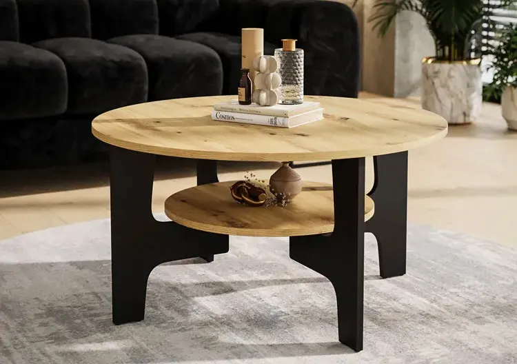 Okrągły stolik drewniany