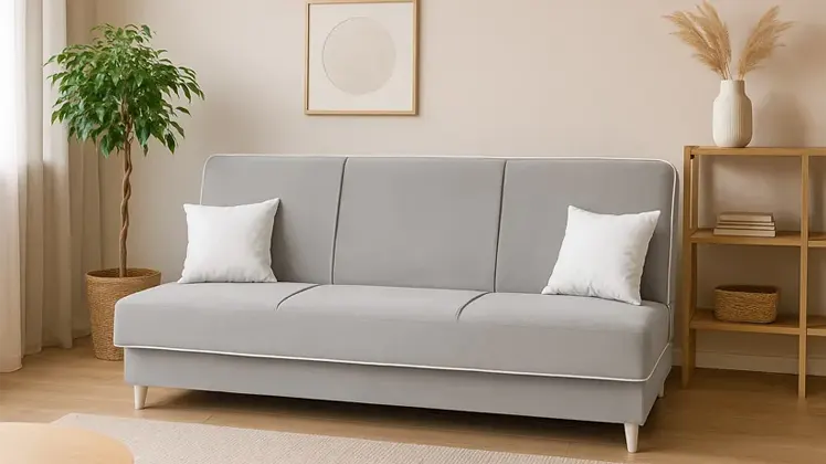 Szara wersalka w salonie